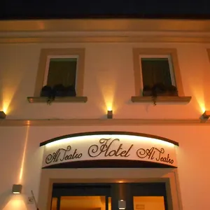al-teatro-livorno.it-tuscanyhotel.com/