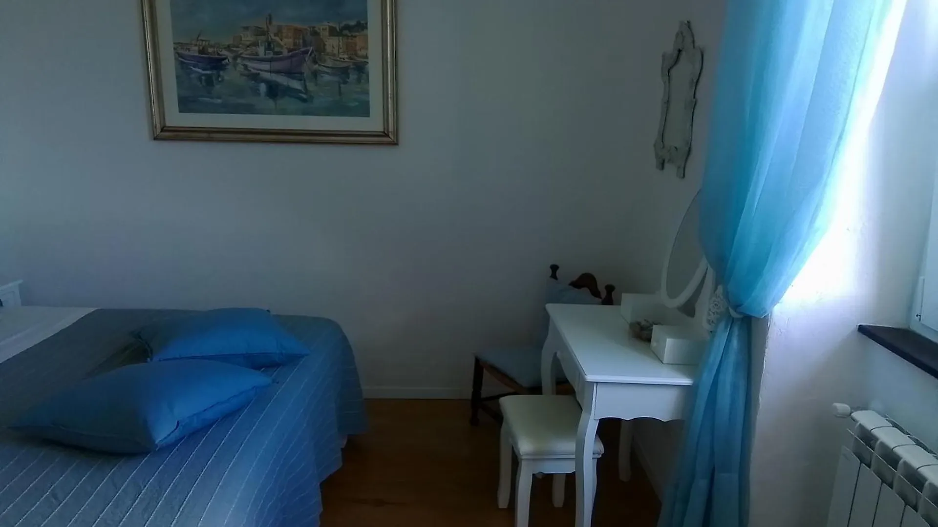 Anita B&B Uscio Italy
